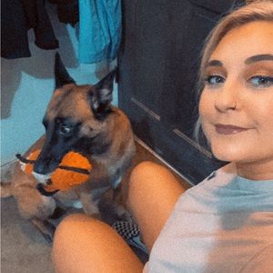 Meet your Posher, Stephanie